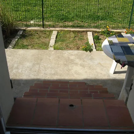 Lumineux Agreable T2 De 32m2 La Londe-les-Maures