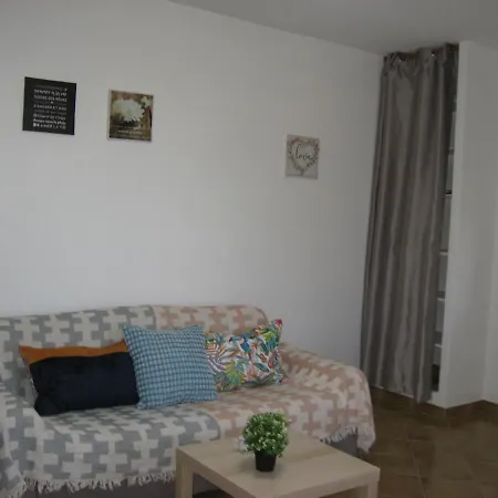 Lumineux Agreable T2 De 32m2 *