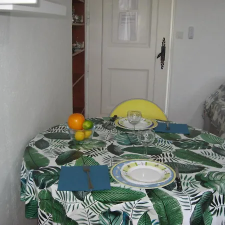Lumineux T2 De 32m2 Appartement *